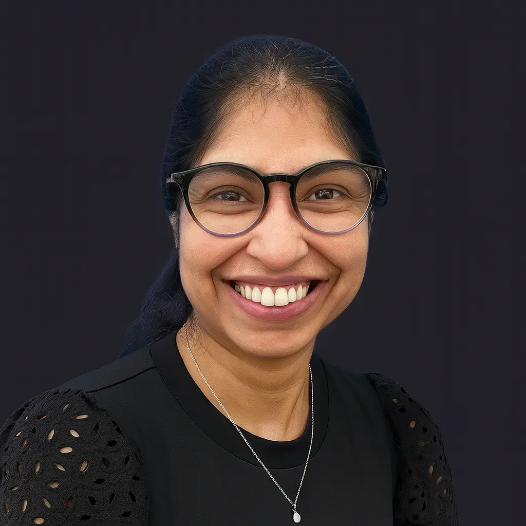 Ashani Jayawardana - Chief of Staff - Hoxton Bank